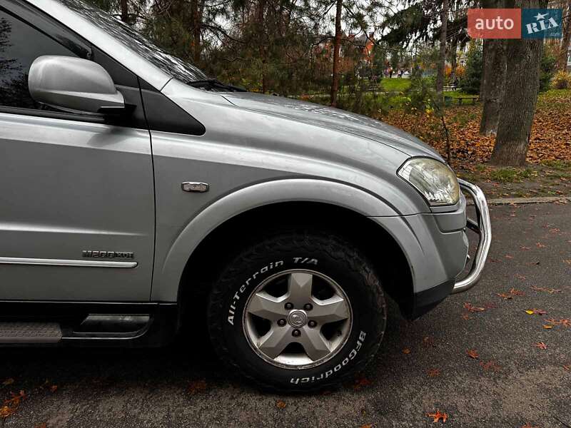 Позашляховик / Кросовер SsangYong Kyron 2010 в Києві