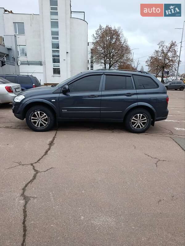 Позашляховик / Кросовер SsangYong Kyron 2014 в Києві