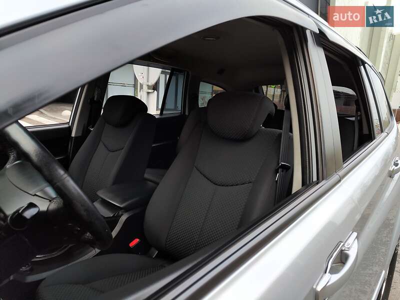 Позашляховик / Кросовер SsangYong Kyron 2010 в Києві фото 5 Позашляховик / Кросовер SsangYong Kyron 2010 в Києві