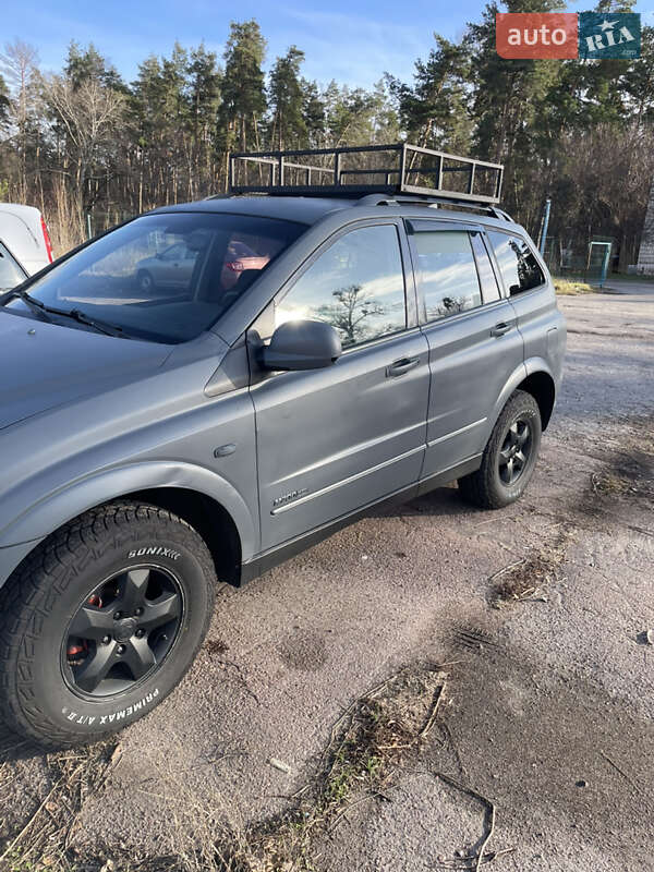 Позашляховик / Кросовер SsangYong Kyron 2010 в Києві