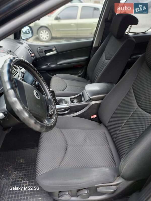 Позашляховик / Кросовер SsangYong Kyron 2010 в Івано-Франківську