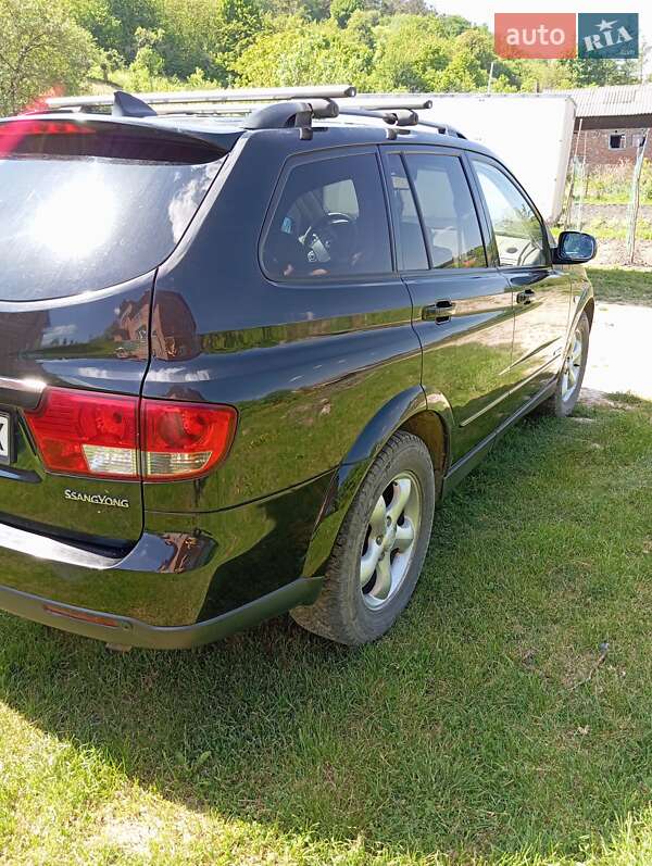 Позашляховик / Кросовер SsangYong Kyron 2008 в Львові