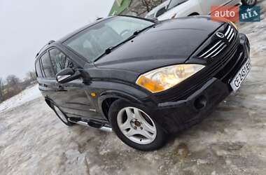 Позашляховик / Кросовер SsangYong Kyron 2006 в Чернівцях