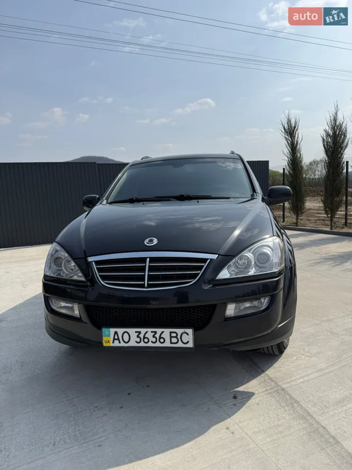 2012 SsangYong Kyron - мініатюра 10