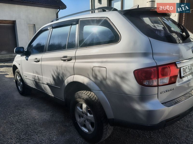 Внедорожник / Кроссовер SsangYong Kyron 2010 в Львове