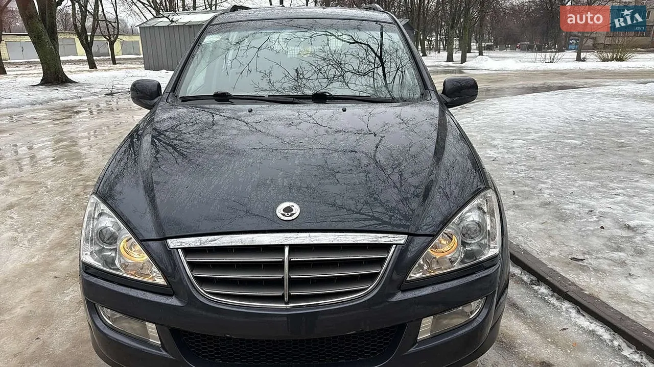 2012 SsangYong Kyron - мініатюра 12