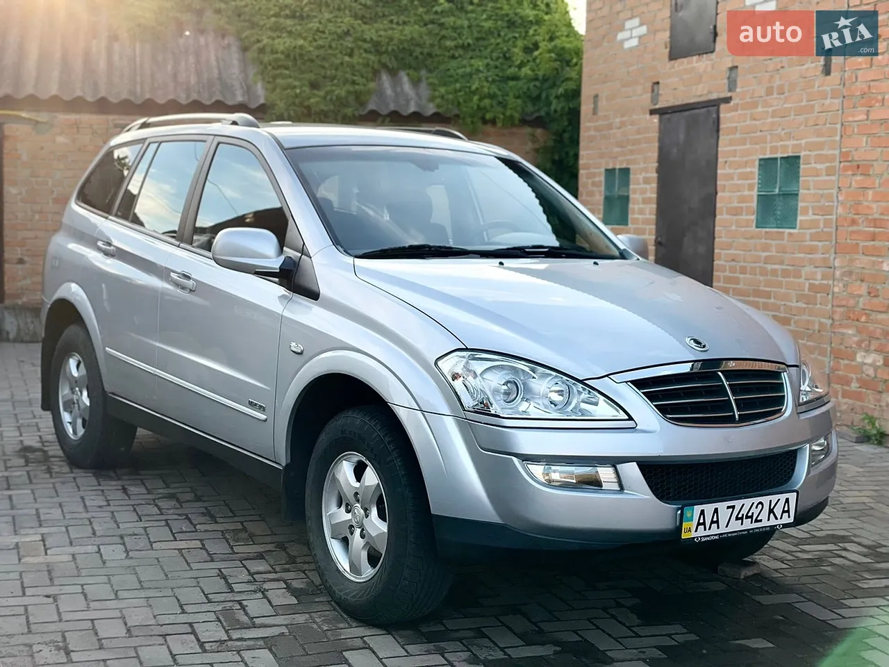 2010 SsangYong Kyron - мініатюра 4