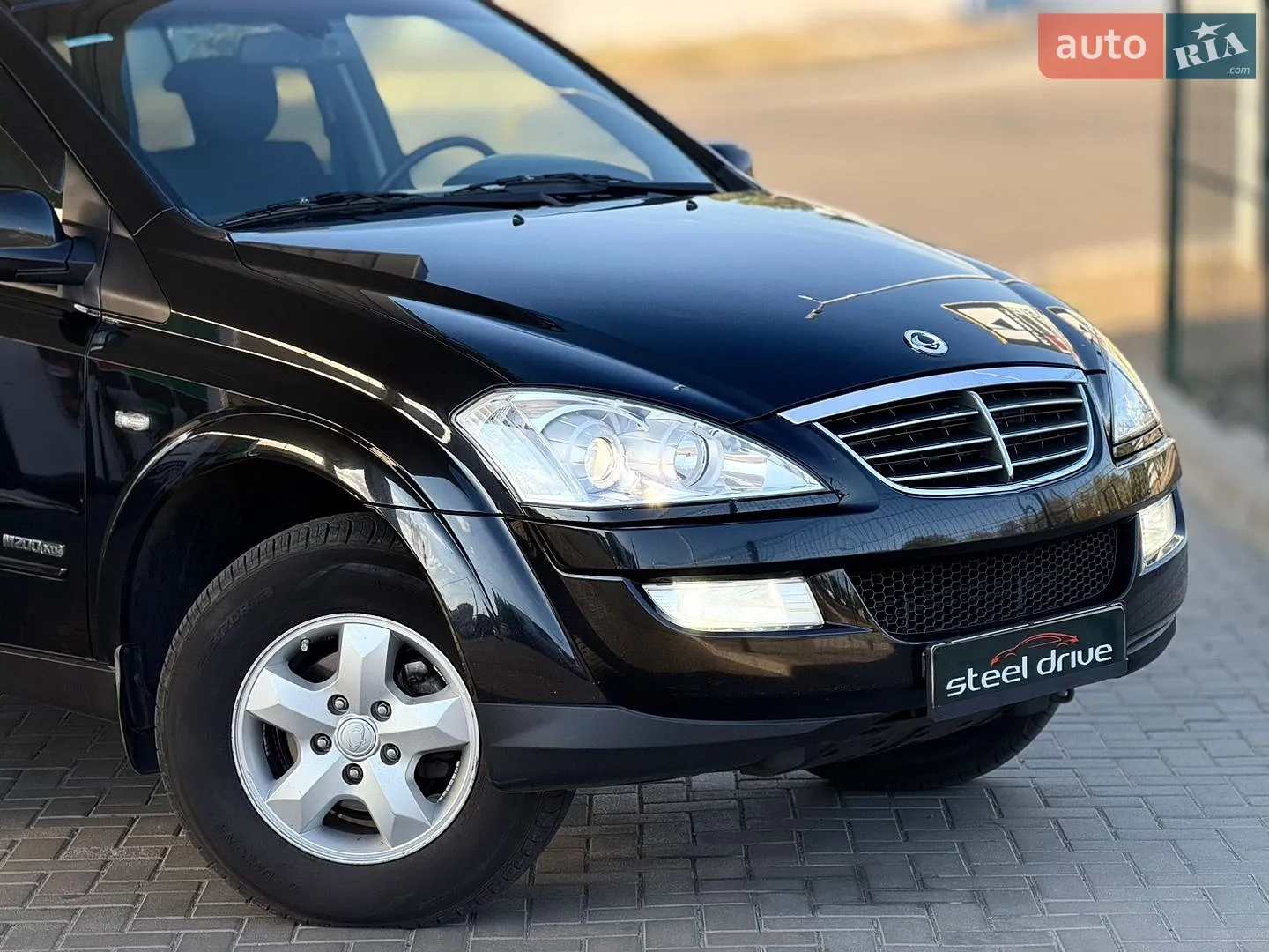 2013 SsangYong Kyron - мініатюра 6