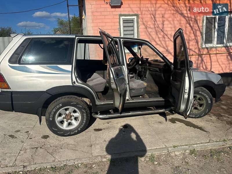 Внедорожник / Кроссовер SsangYong Musso 1996 в Запорожье