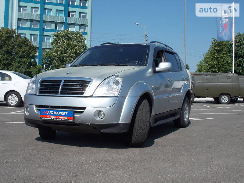 Внедорожник / Кроссовер SsangYong Rexton 2008 в Киеве