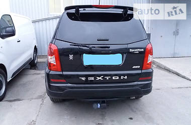 Внедорожник / Кроссовер SsangYong Rexton 2013 в Одессе