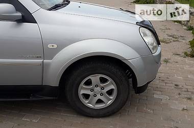 Позашляховик / Кросовер SsangYong Rexton 2008 в 