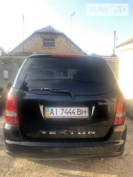 Позашляховик / Кросовер SsangYong Rexton 2007 в Києві фото 4 Позашляховик / Кросовер SsangYong Rexton 2007 в Києві