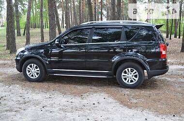 Внедорожник / Кроссовер SsangYong Rexton 2013 в Харькове