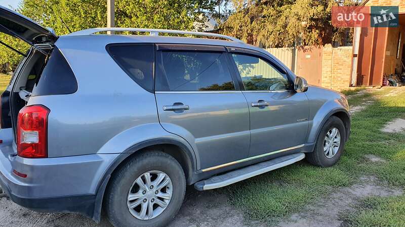 Внедорожник / Кроссовер SsangYong Rexton 2013 в Харькове