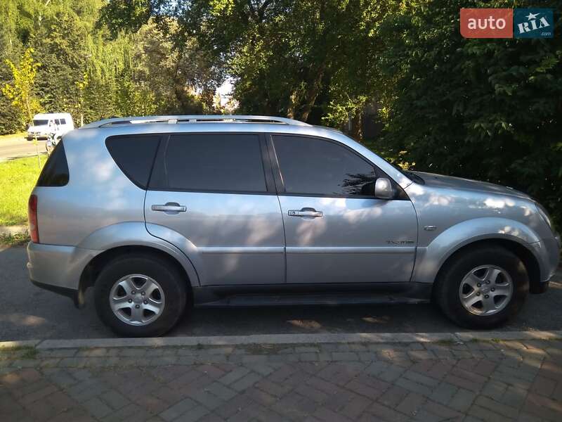Позашляховик / Кросовер SsangYong Rexton 2008 в Вінниці