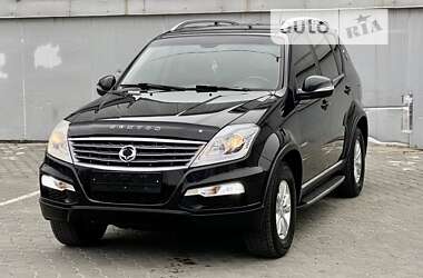 Позашляховик / Кросовер SsangYong Rexton 2014 в 