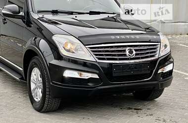 Позашляховик / Кросовер SsangYong Rexton 2014 в 