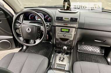 Позашляховик / Кросовер SsangYong Rexton 2014 в 