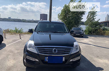 Внедорожник / Кроссовер SsangYong Rexton 2013 в Киеве