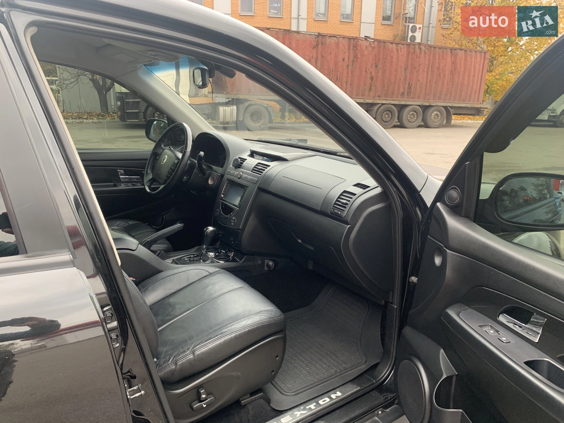 2011 SsangYong Rexton - мініатюра 8