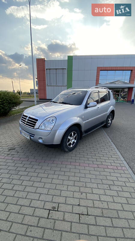 Внедорожник / Кроссовер SsangYong Rexton 2009 в Виноградове