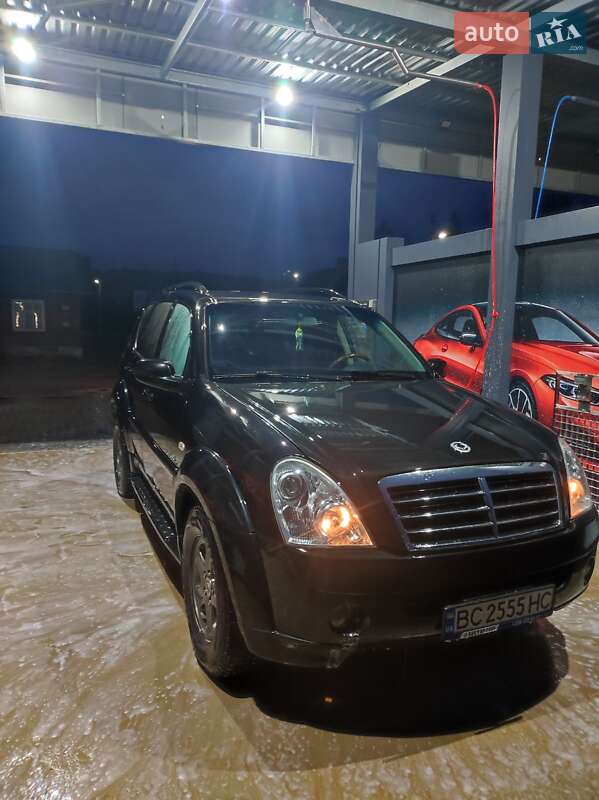 Внедорожник / Кроссовер SsangYong Rexton 2007 в Старом Самборе