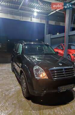 Внедорожник / Кроссовер SsangYong Rexton 2007 в Старом Самборе