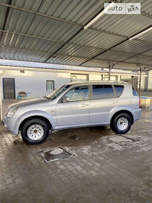 Внедорожник / Кроссовер SsangYong Rexton 2009 в Сумах фото 5 Внедорожник / Кроссовер SsangYong Rexton 2009 в Сумах
