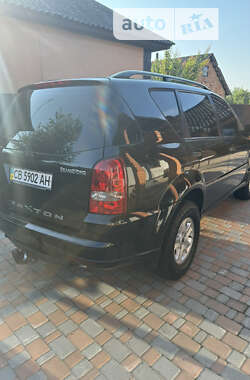 Позашляховик / Кросовер SsangYong Rexton 2007 в 