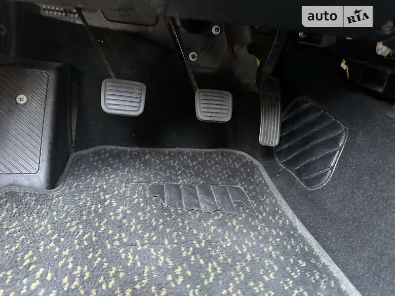 Внедорожник / Кроссовер SsangYong Rexton 2007 в Киеве