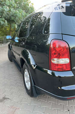 Внедорожник / Кроссовер SsangYong Rexton 2010 в 