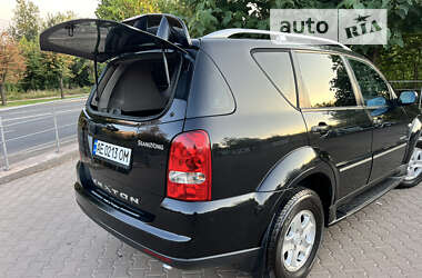 Внедорожник / Кроссовер SsangYong Rexton 2010 в 