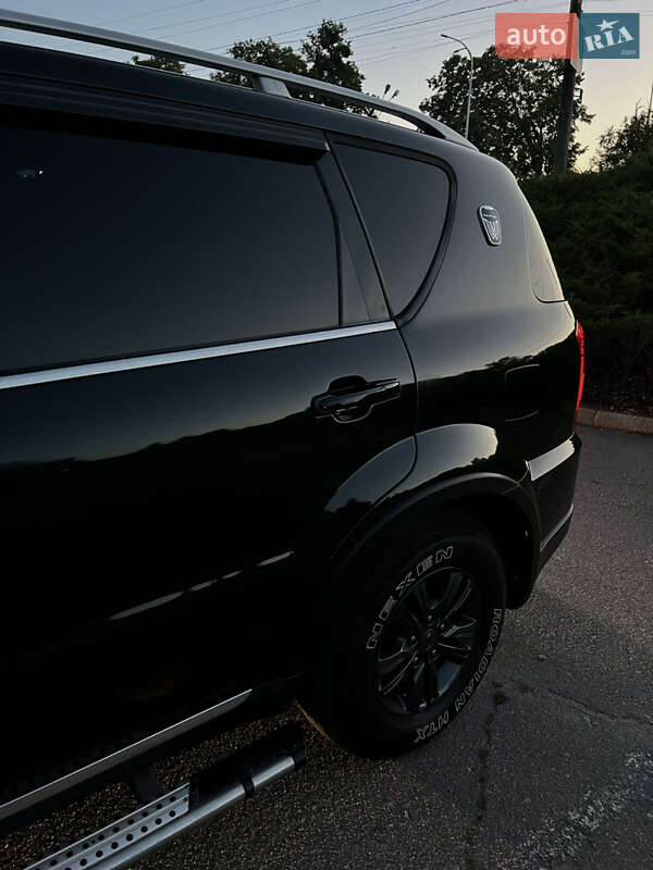 Позашляховик / Кросовер SsangYong Rexton 2013 в Умані фото 4 Позашляховик / Кросовер SsangYong Rexton 2013 в Умані