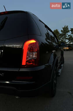 Позашляховик / Кросовер SsangYong Rexton 2013 в 