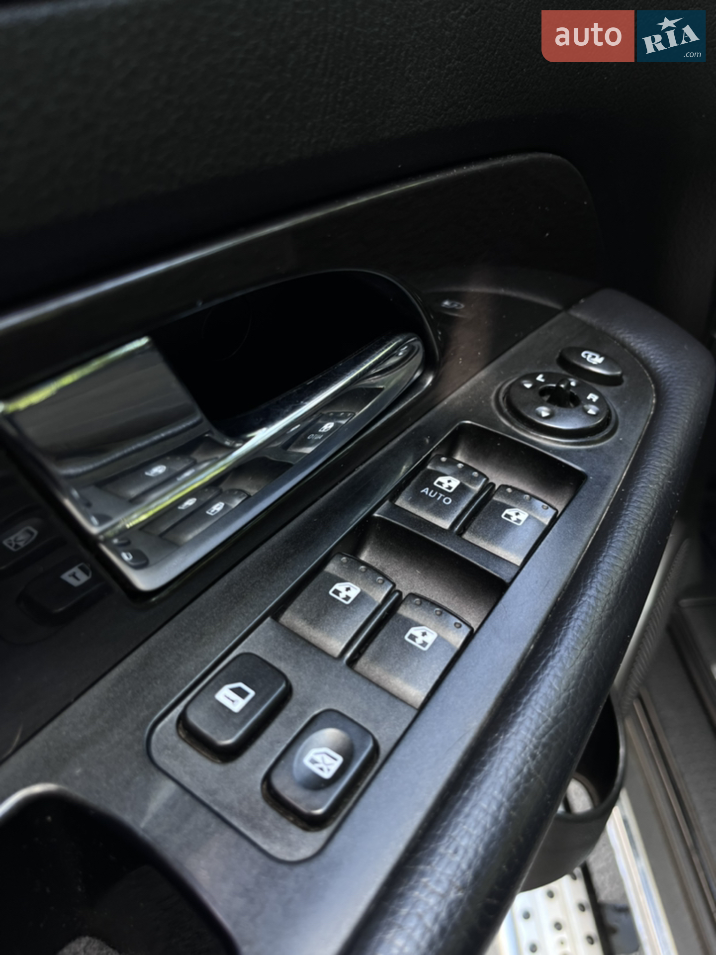 2013 SsangYong Rexton - мініатюра 20