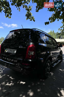 Позашляховик / Кросовер SsangYong Rexton 2013 в 