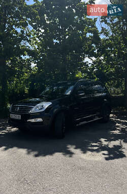 Позашляховик / Кросовер SsangYong Rexton 2013 в 