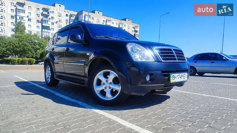 Внедорожник / Кроссовер SsangYong Rexton 2008 в 