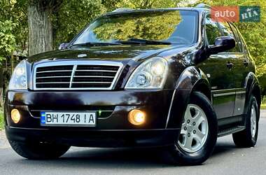 Внедорожник / Кроссовер SsangYong Rexton 2012 в 