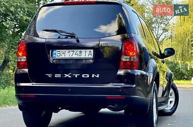 Внедорожник / Кроссовер SsangYong Rexton 2012 в 