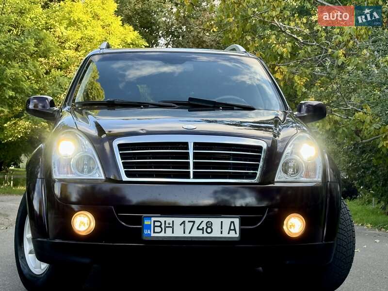 Позашляховик / Кросовер SsangYong Rexton 2012 в Одесі