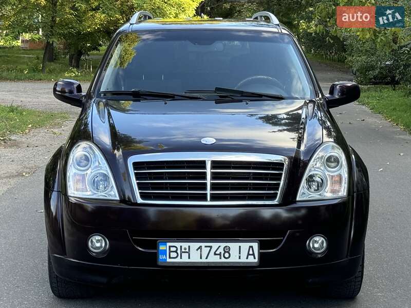 Позашляховик / Кросовер SsangYong Rexton 2012 в Одесі