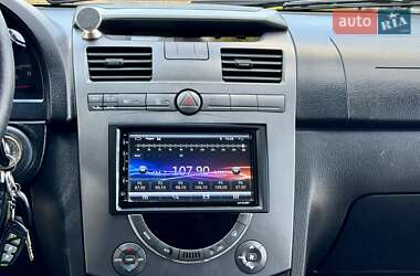Внедорожник / Кроссовер SsangYong Rexton 2012 в 