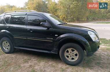 Позашляховик / Кросовер SsangYong Rexton 2010 в 
