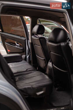 Внедорожник / Кроссовер SsangYong Rexton 2008 в 