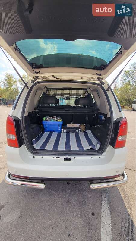 Внедорожник / Кроссовер SsangYong Rexton 2011 в Запорожье