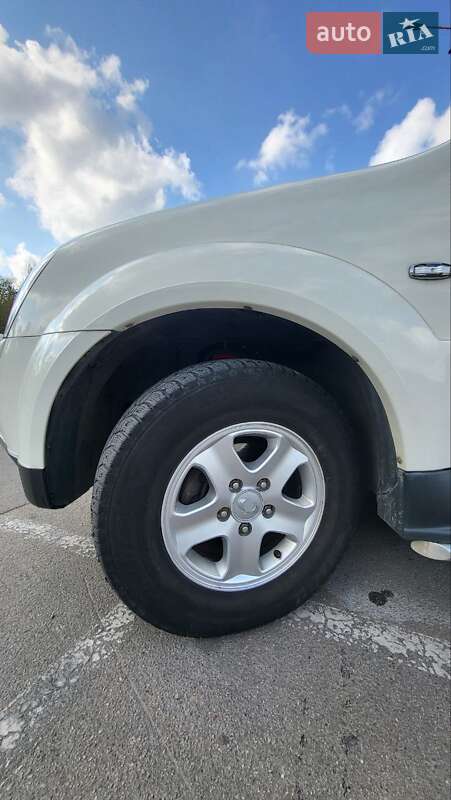 Внедорожник / Кроссовер SsangYong Rexton 2011 в Запорожье