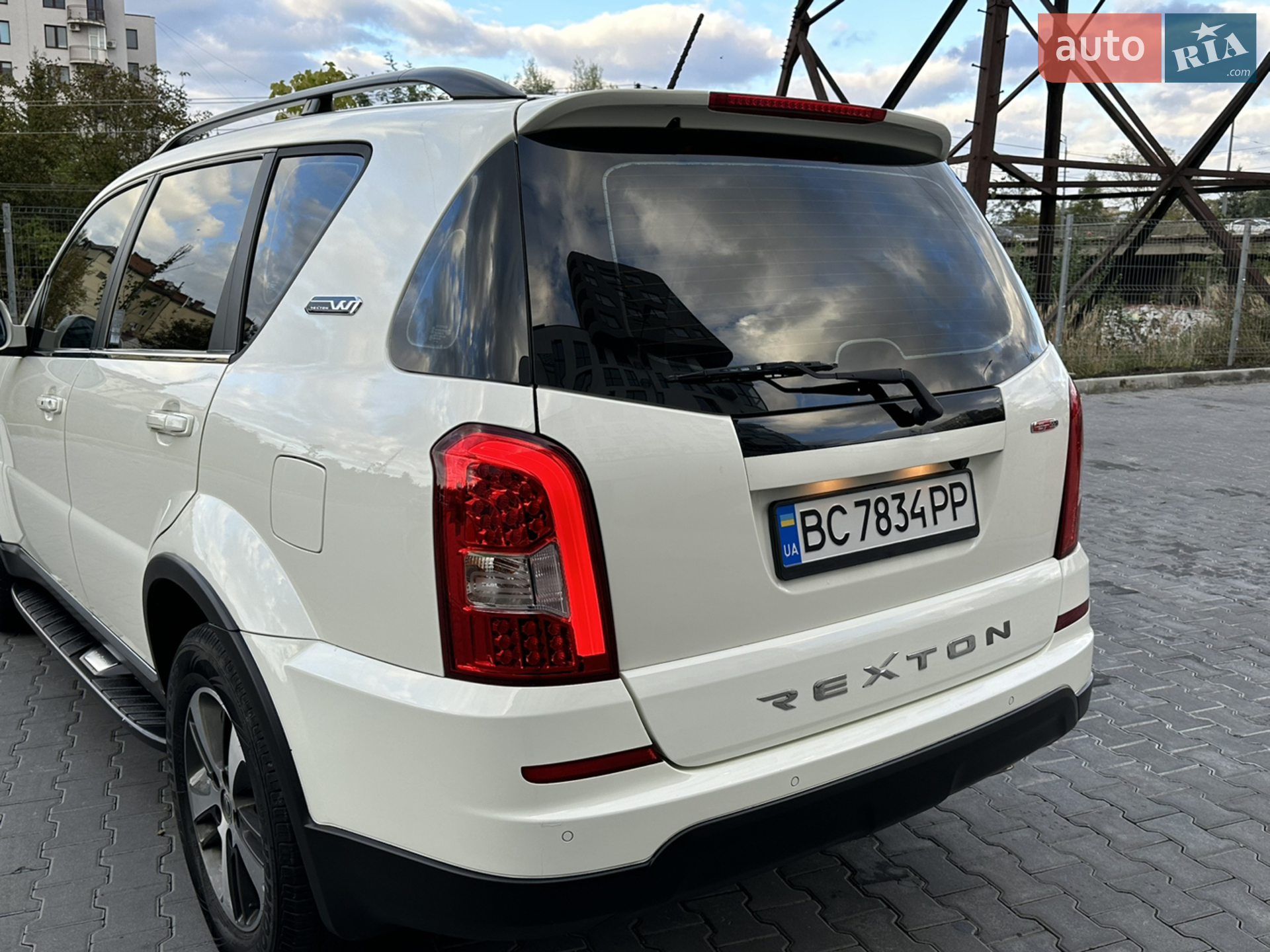 2016 SsangYong Rexton - мініатюра 12