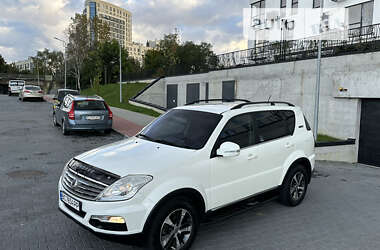 Внедорожник / Кроссовер SsangYong Rexton 2016 в Львове